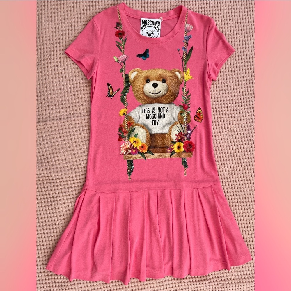 Moschino pink dress with bear print on the front. Size 8. New